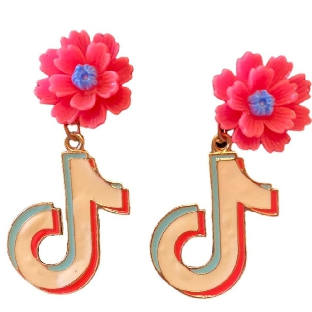 TikTok Flower Dangle Earrings Pink‎ Blue White Red Gold Tone Fun Trendy Jewelry - Picture 3 of 7